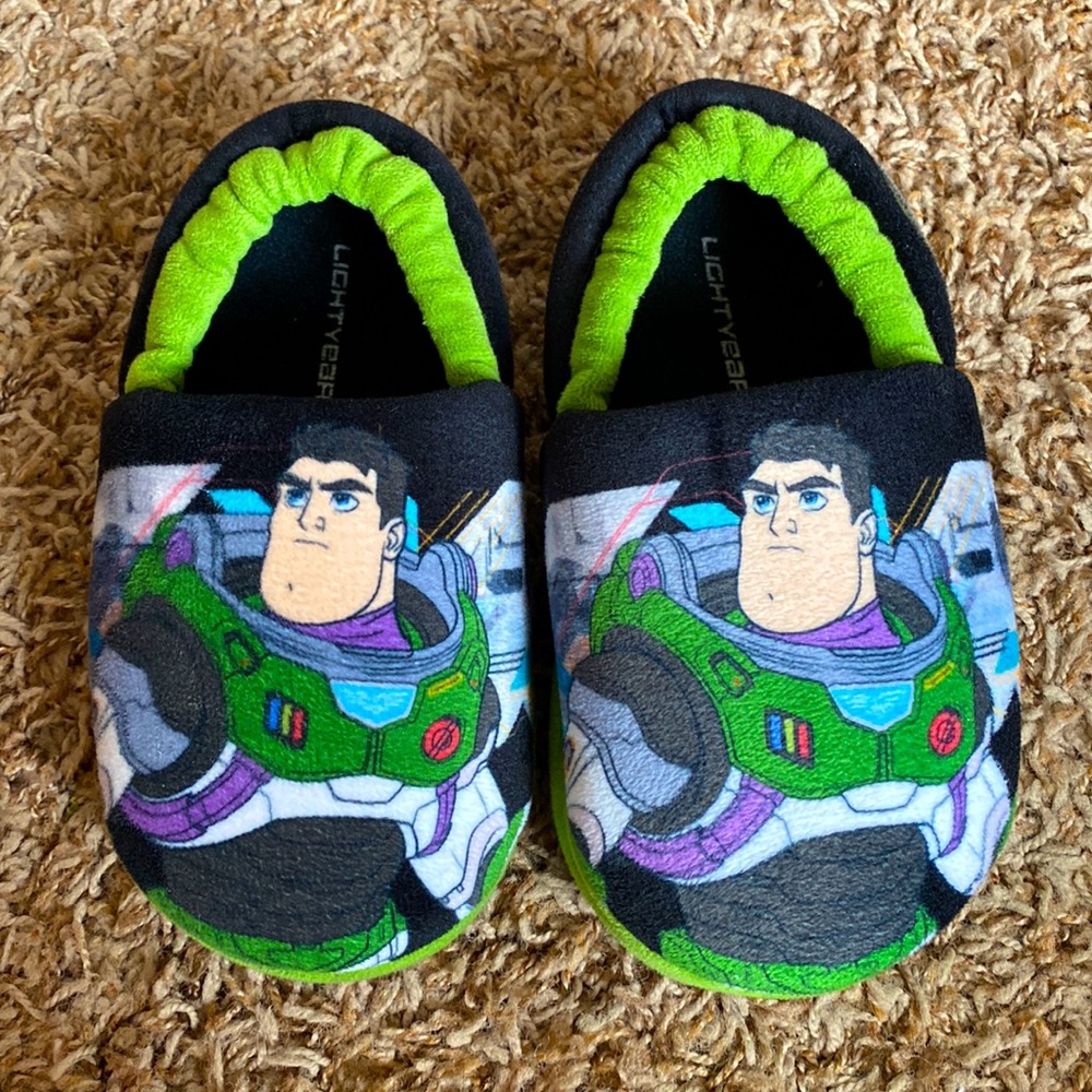 Children slippers